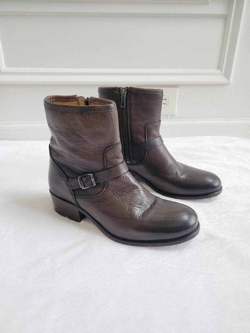 Frye‎ Lynn Strap Size 7 Short Boot Leather Moto Ankle Bootie